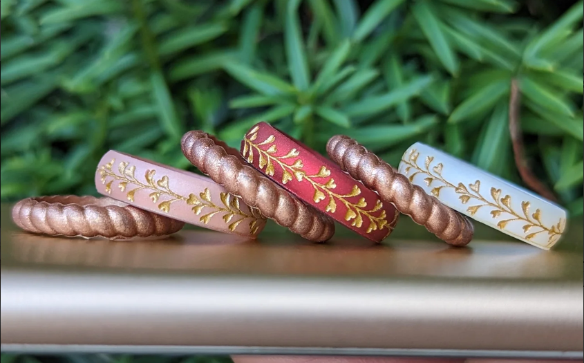 Knot Theory Heart Vine Silicone Ring