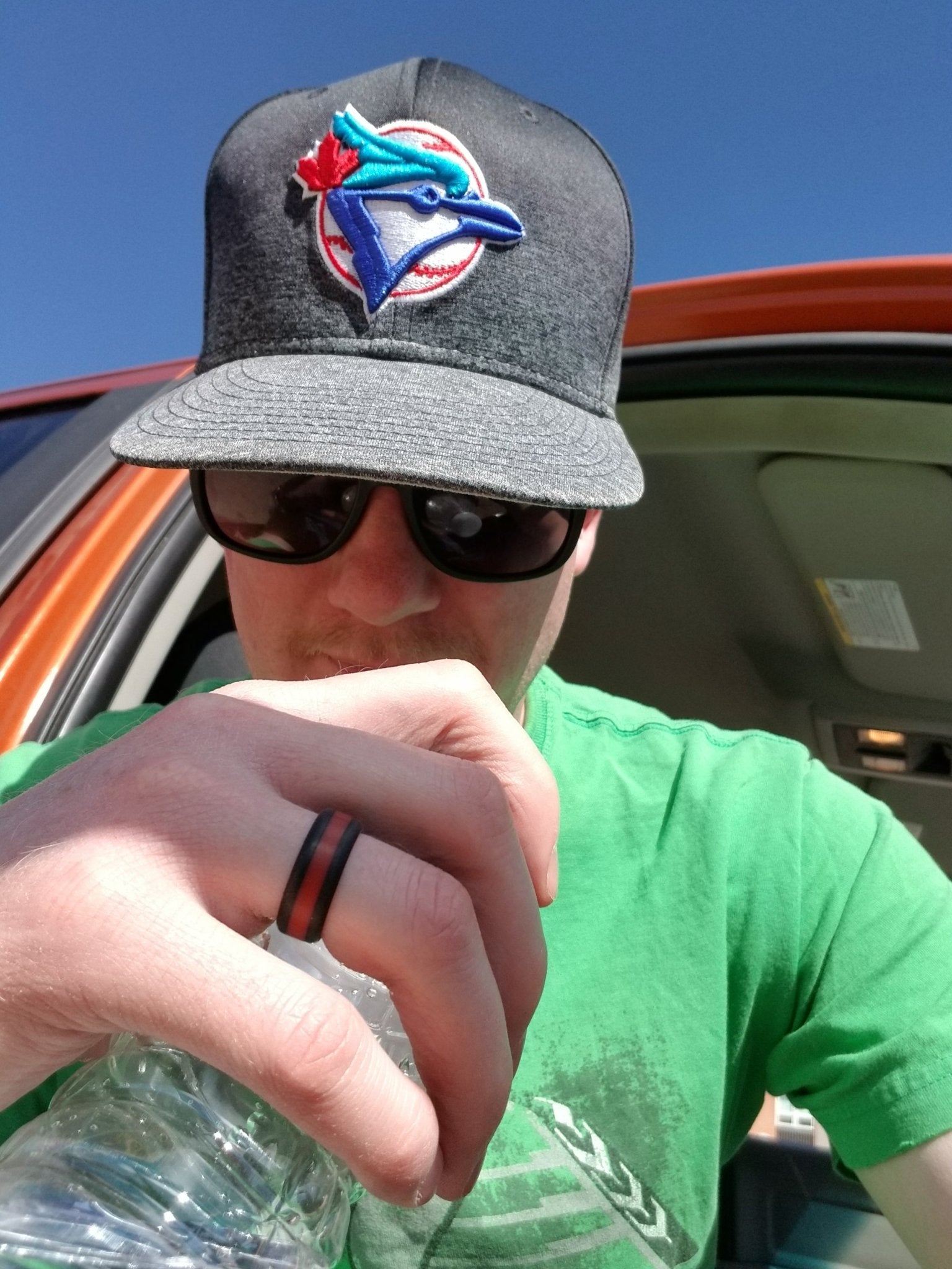 The Ring that can Match your Favorite Sports Team's Colors - Knot Theory