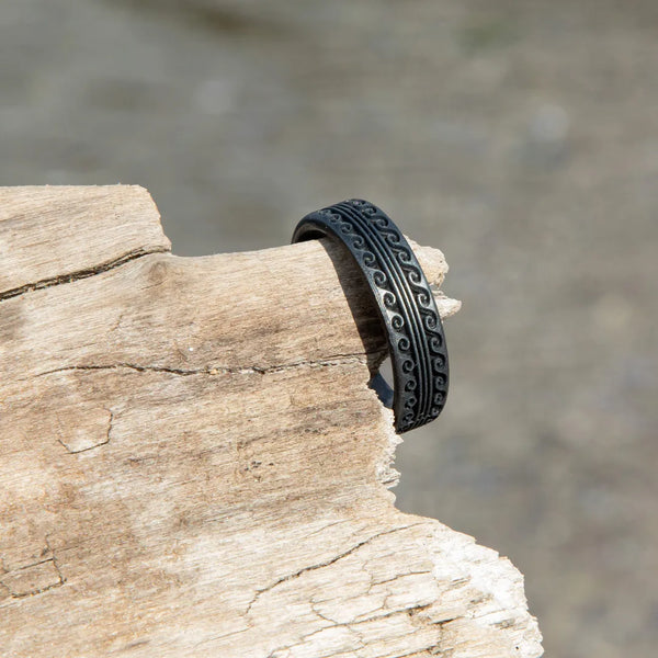 Warrior of Serenity Big Waves Silicone Ring on Dual Layer 6mm