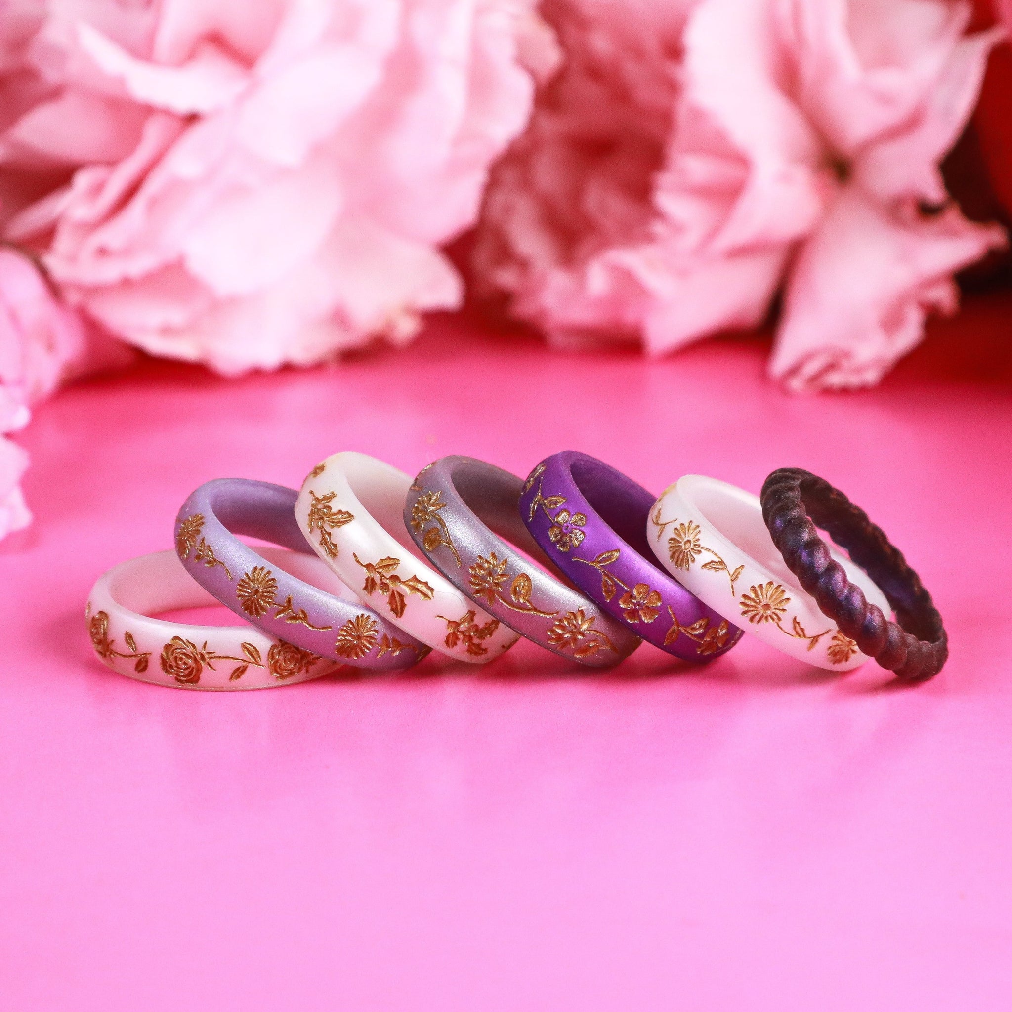 Chrysanthemum Silicone Ring, November Birth Flower, Engraved with Gold Inlay