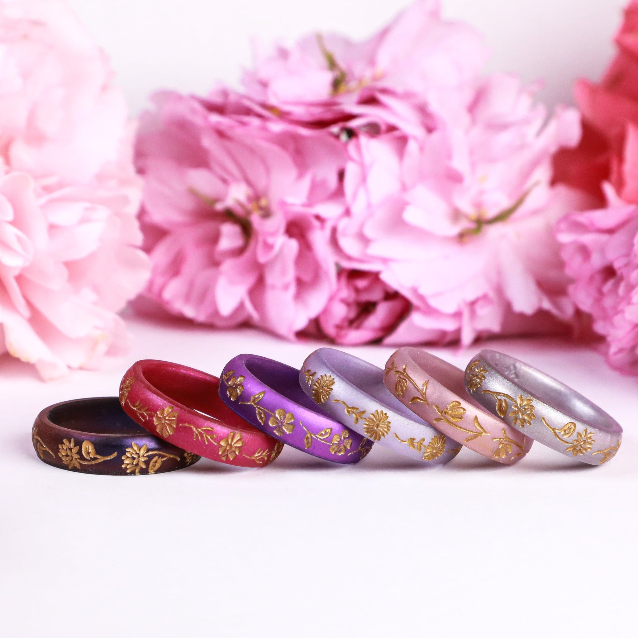 Aster Silicone Ring, September Birth Flower, Engraved with Gold Inlay