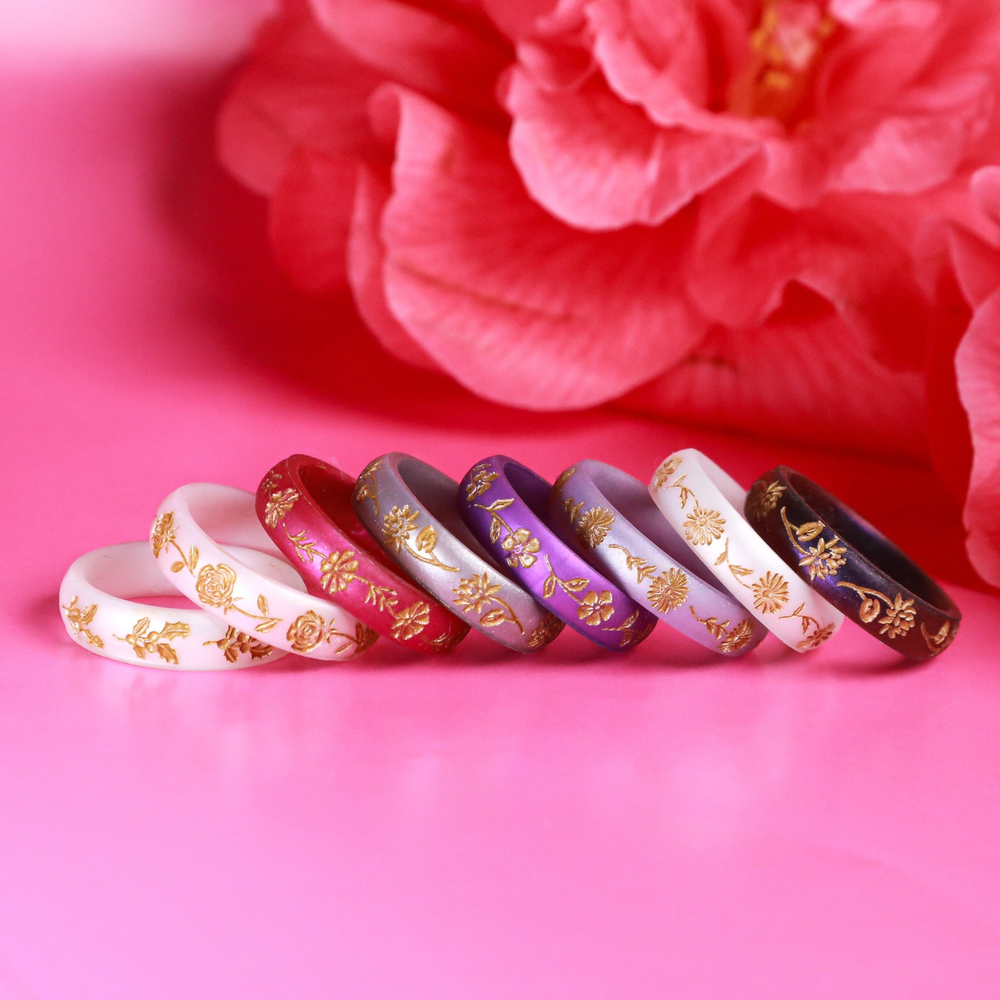 Aster Silicone Ring, September Birth Flower, Engraved with Gold Inlay