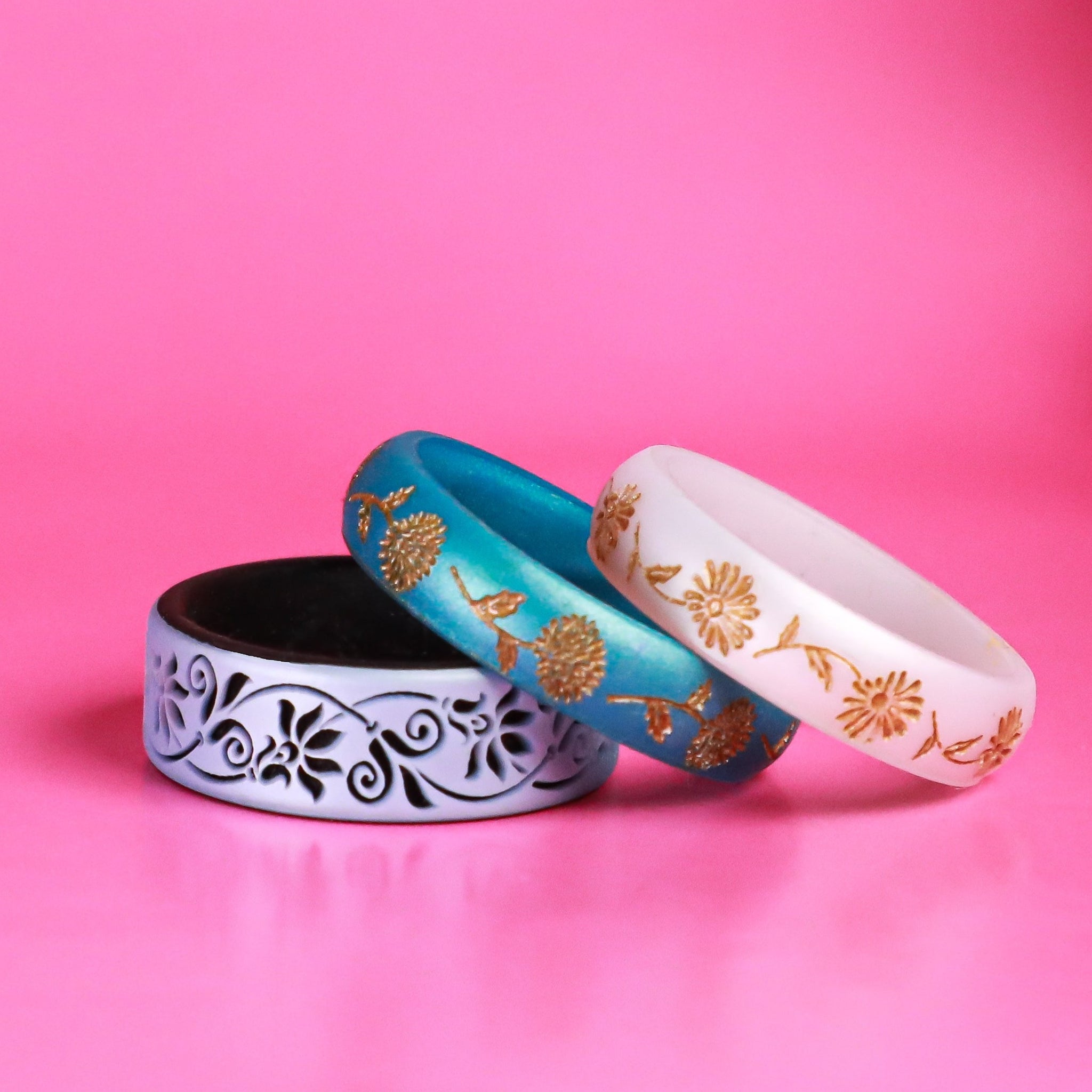 Chrysanthemum Silicone Ring, November Birth Flower, Engraved with Gold Inlay