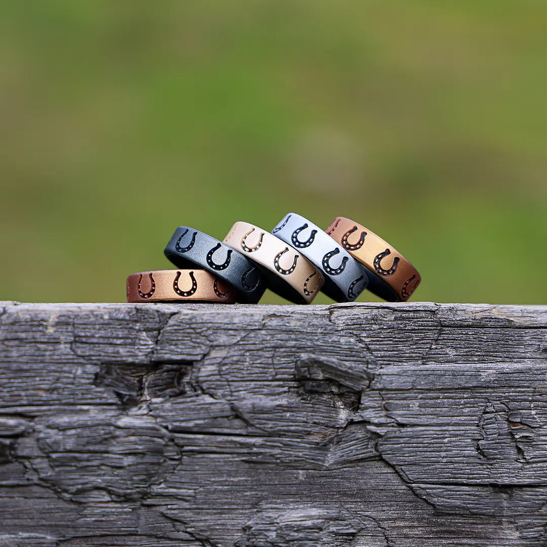 Lucky Horseshoe Silicone Ring - Engraved Dual Layer