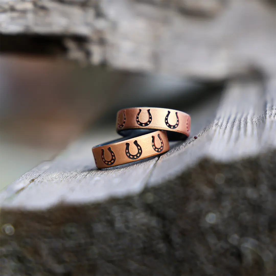 Lucky Horseshoe Silicone Ring - Engraved Dual Layer