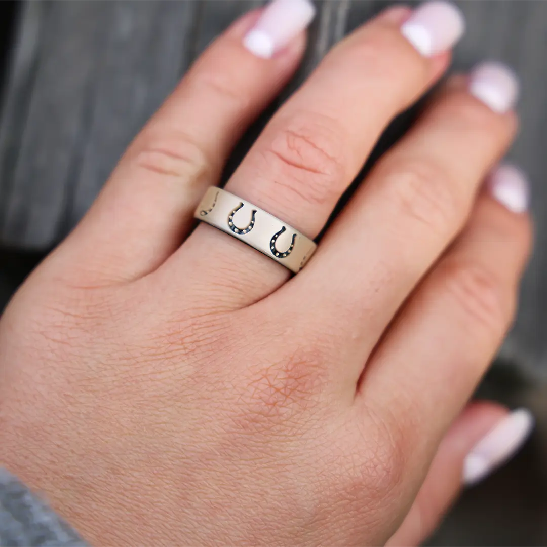 Lucky Horseshoe Silicone Ring - Engraved Dual Layer