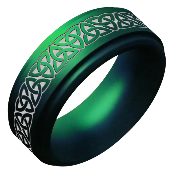 Silver Trinity Knot Silicone Ring on Rise 8mm