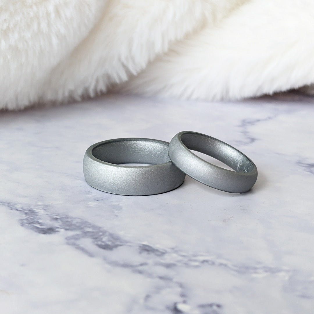 Smooth Silver Breathable Silicone Ring
