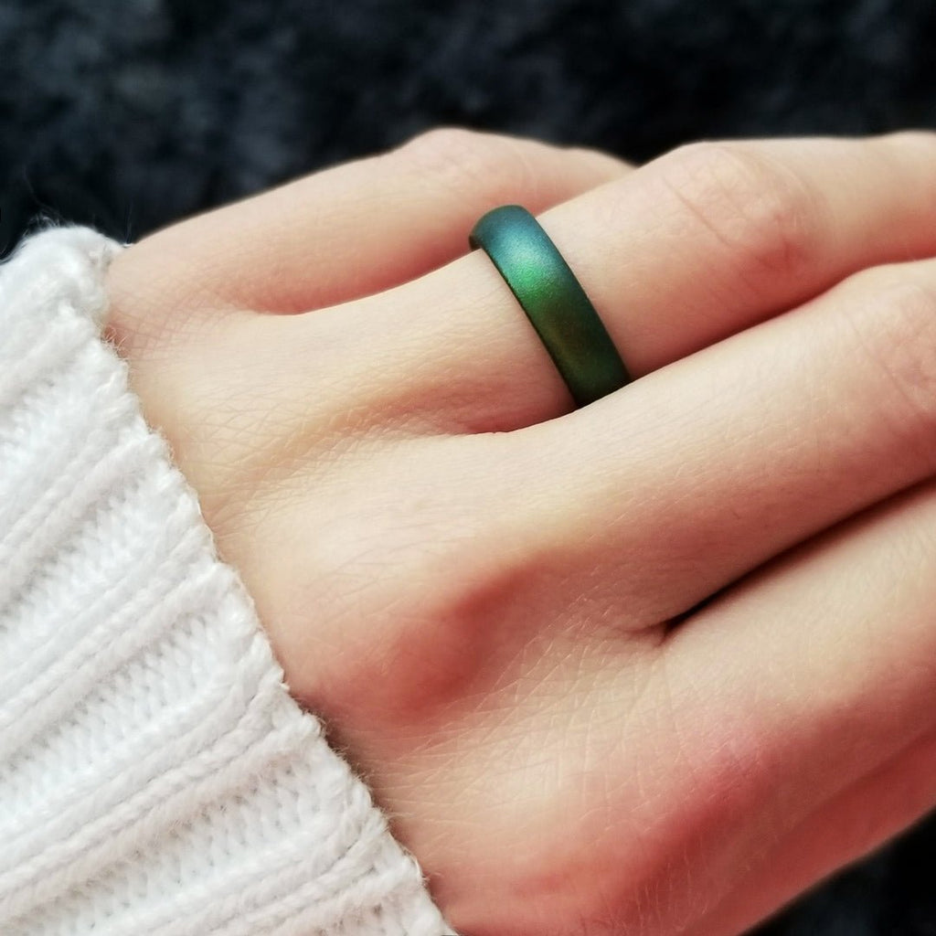 Enchanted Forest Emerald Green Breathable Silicone Ring for Men and Women