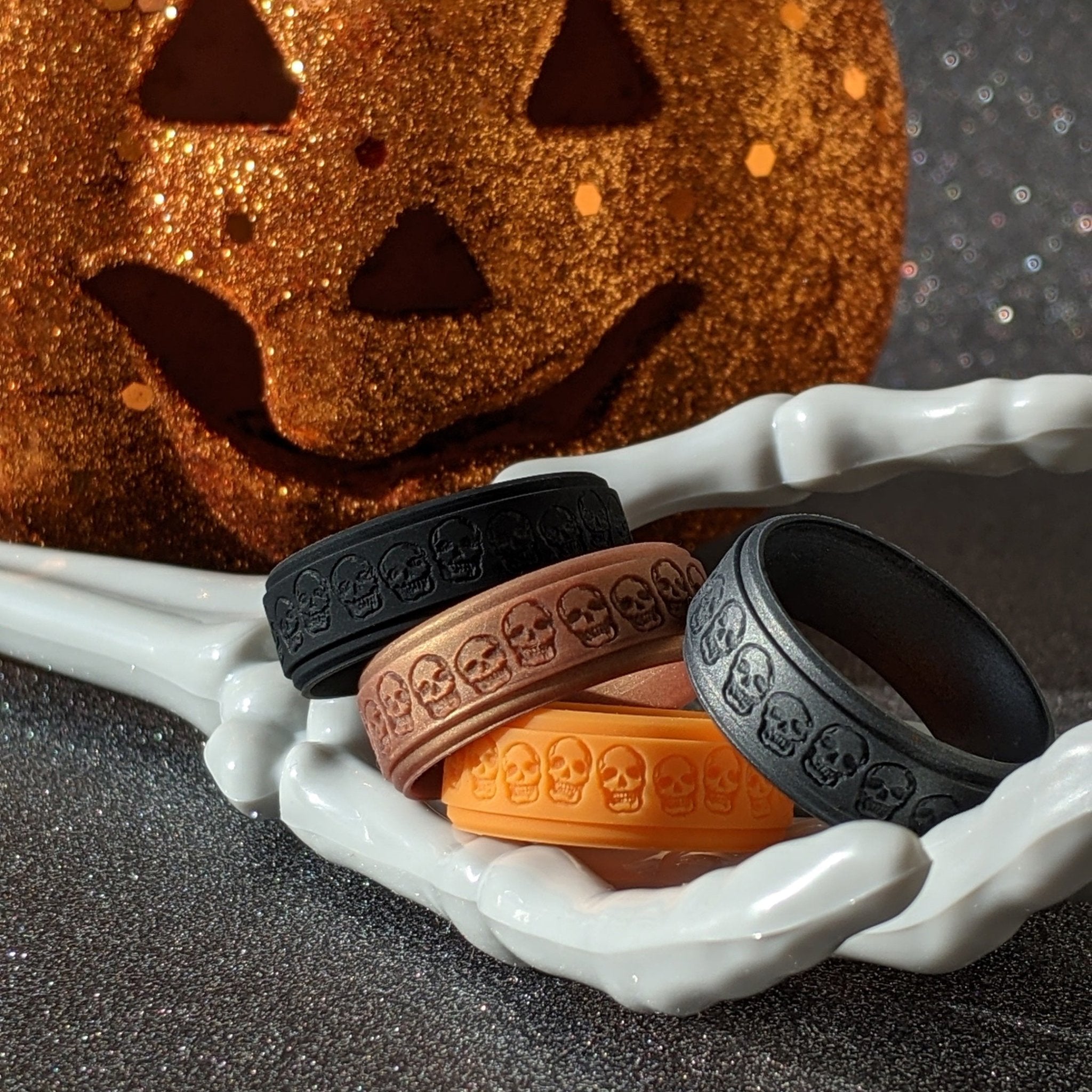 Skulls Silicone Ring for Men - Custom Engraved Rise 8mm Band - Knot Theory