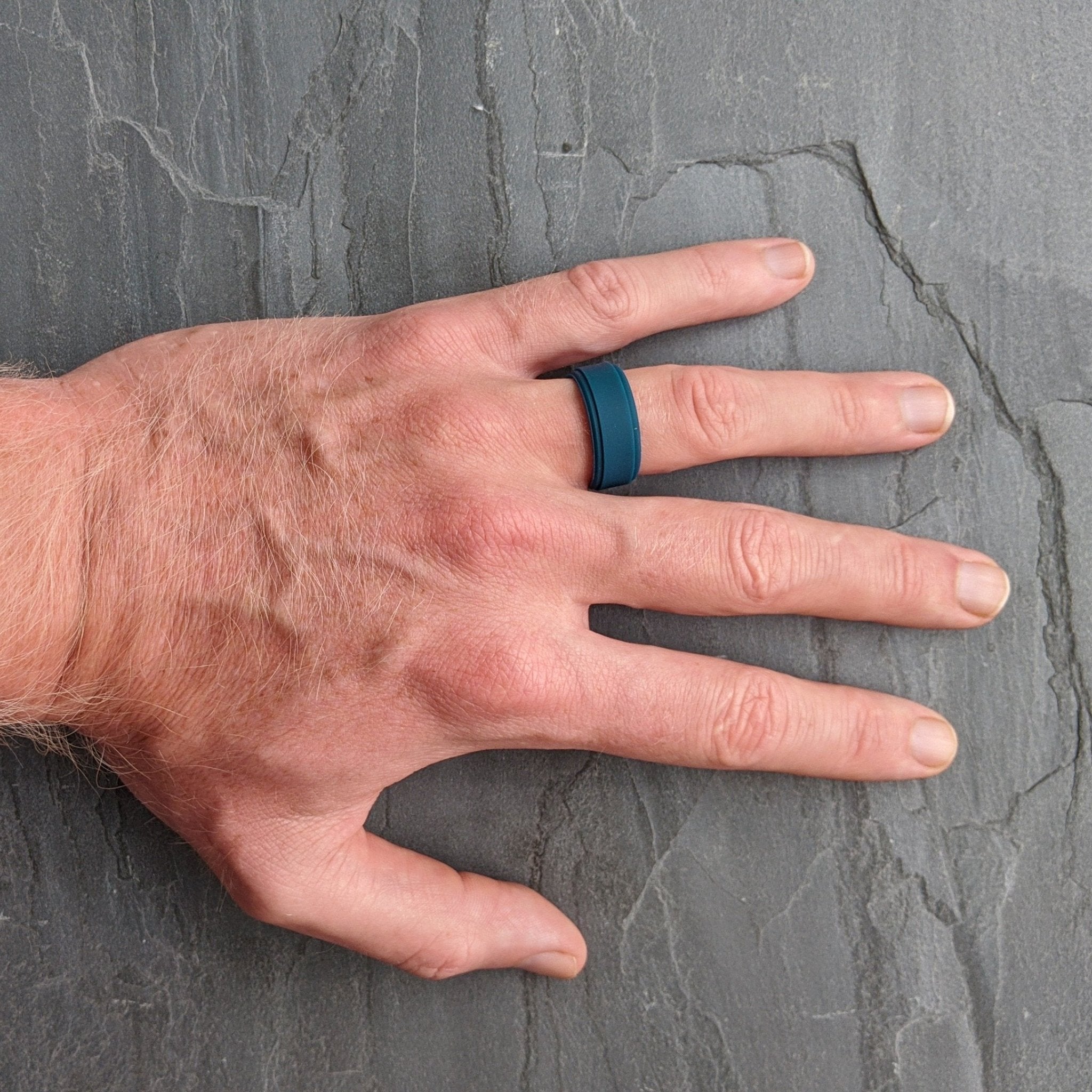 Teal Step Edge Breathable Silicone Ring for Men - Knot Theory
