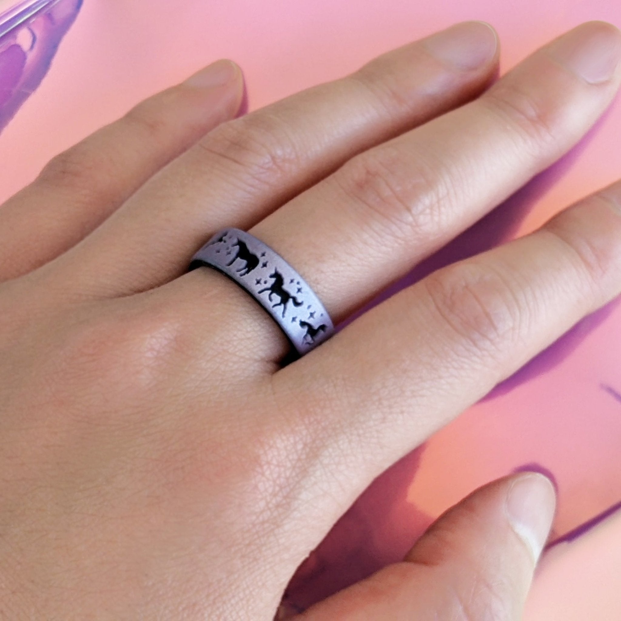 Unicorn Silicone Wedding Ring - Engraved Dual Layer - Knot Theory