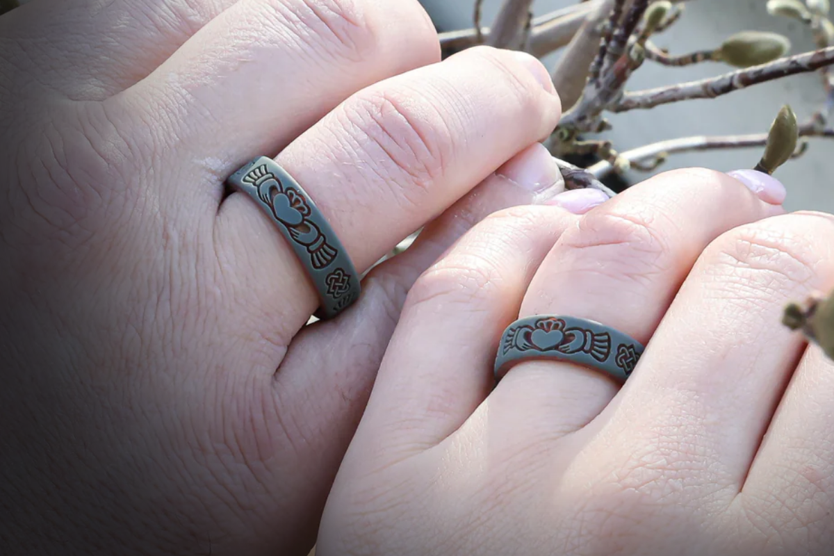 What would you two engrave?