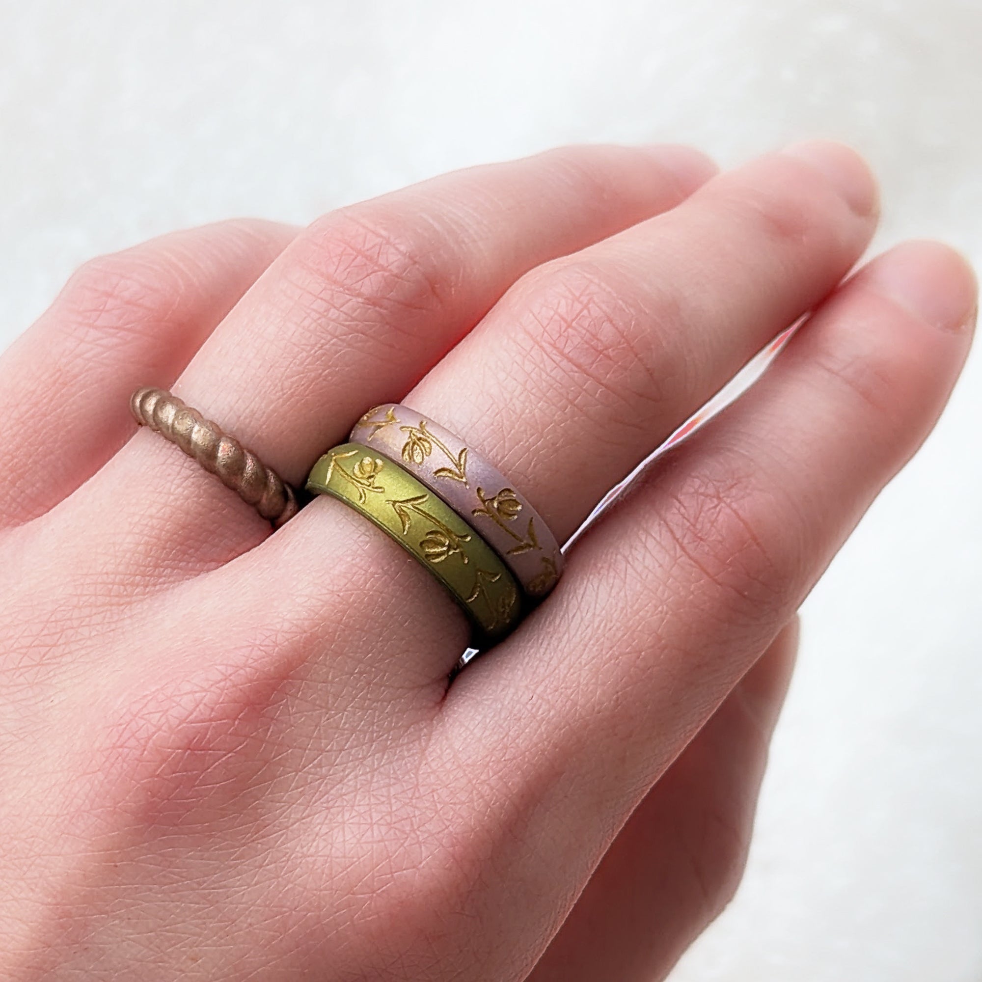 Snowdrop Silicone Ring, January Birth Flower, Engraved with Gold Inlay