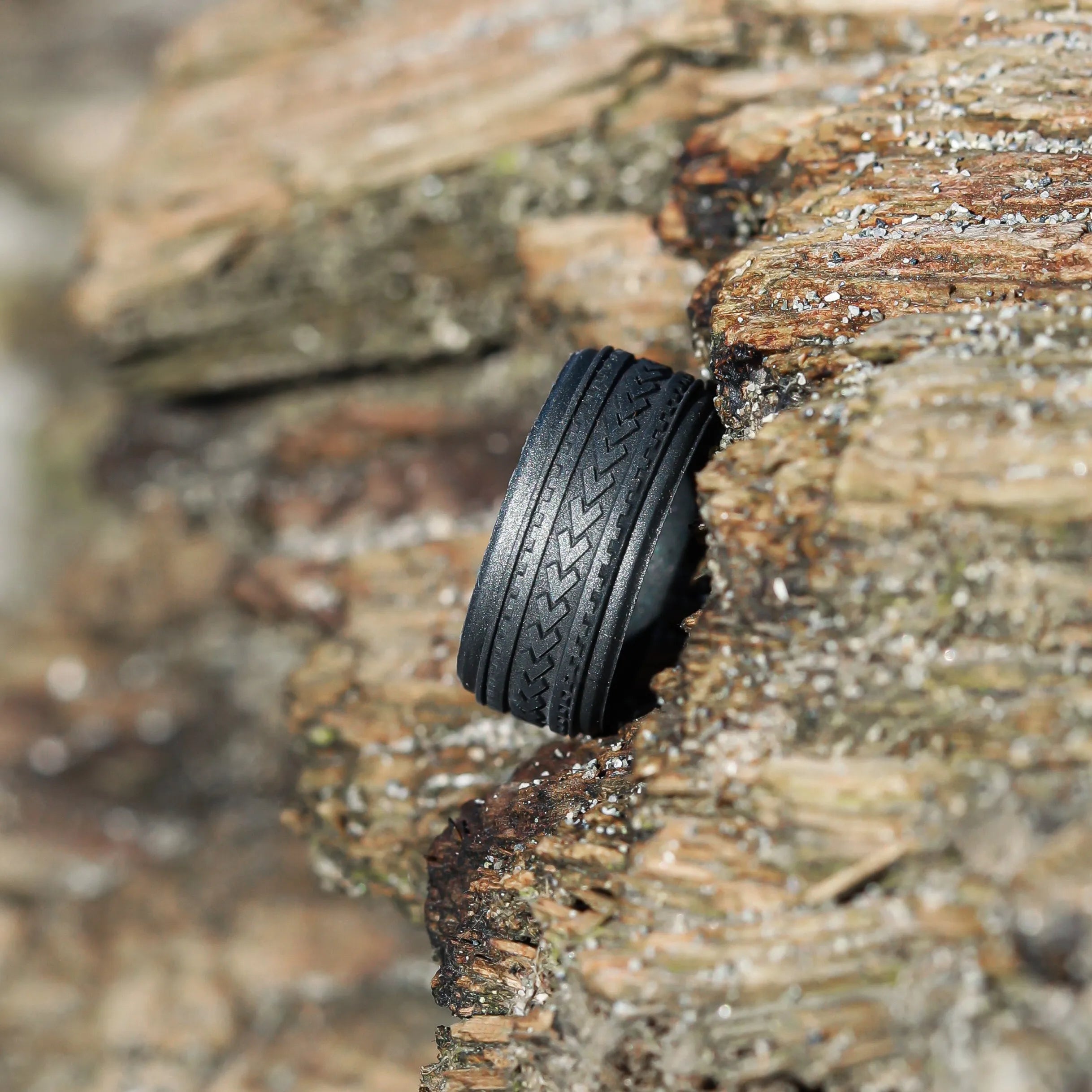 Warrior of Courage Spearheads Silicone Ring Rise 8mm