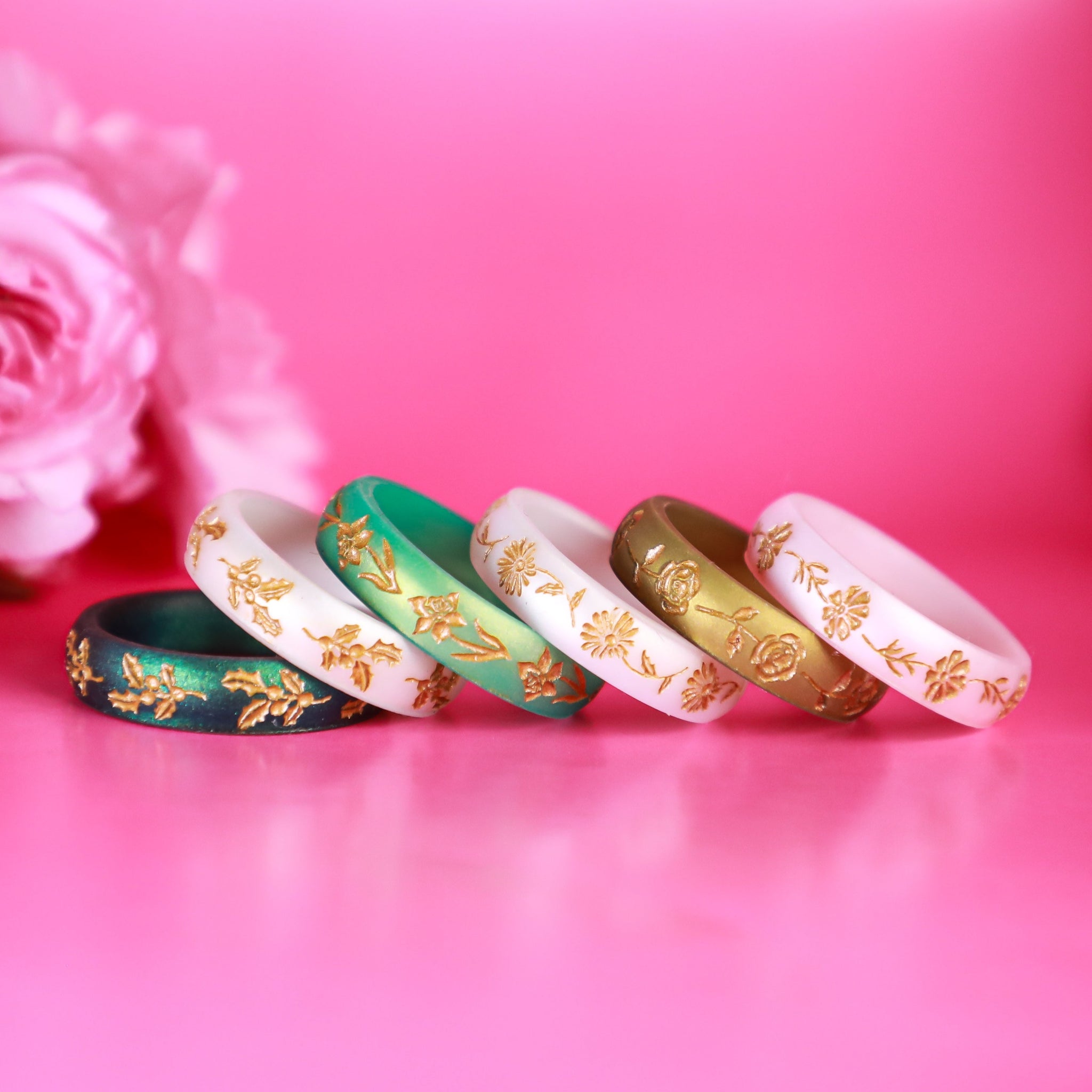 Cosmos Silicone Ring, October Birth Flower, Engraved with Gold Inlay