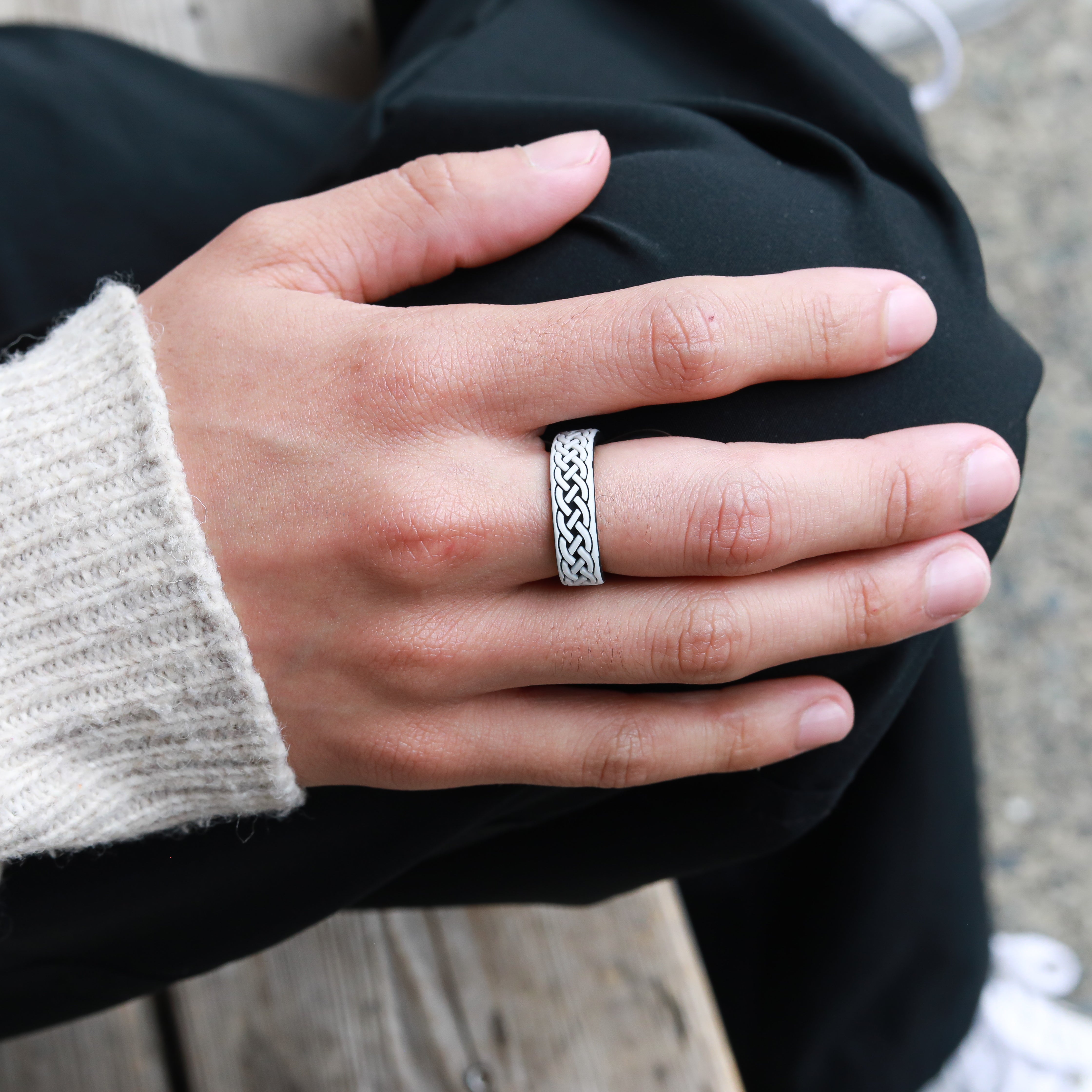 Celtic Sailor's Knot Silicone Ring on Dual Layer 6mm
