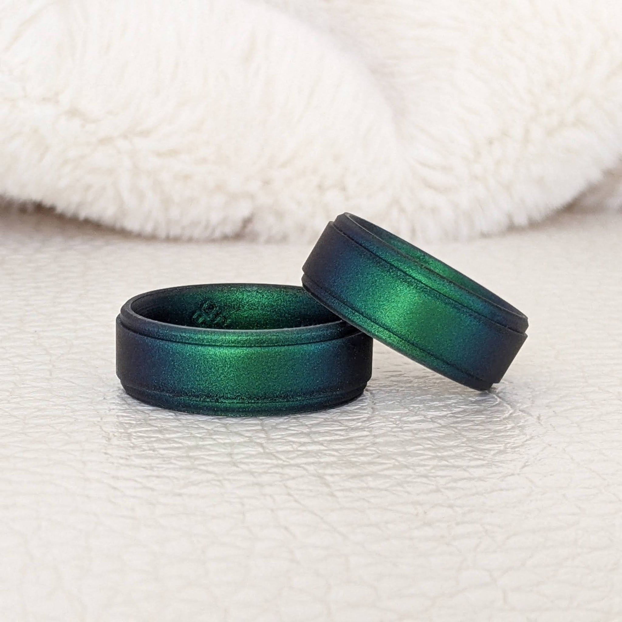 Enchanted Green Forest Step Edge Breathable Silicone Ring for Men