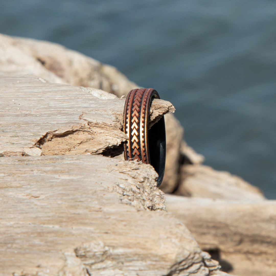 Warrior of Courage Spearheads Silicone Ring on Dual Layer 6mm