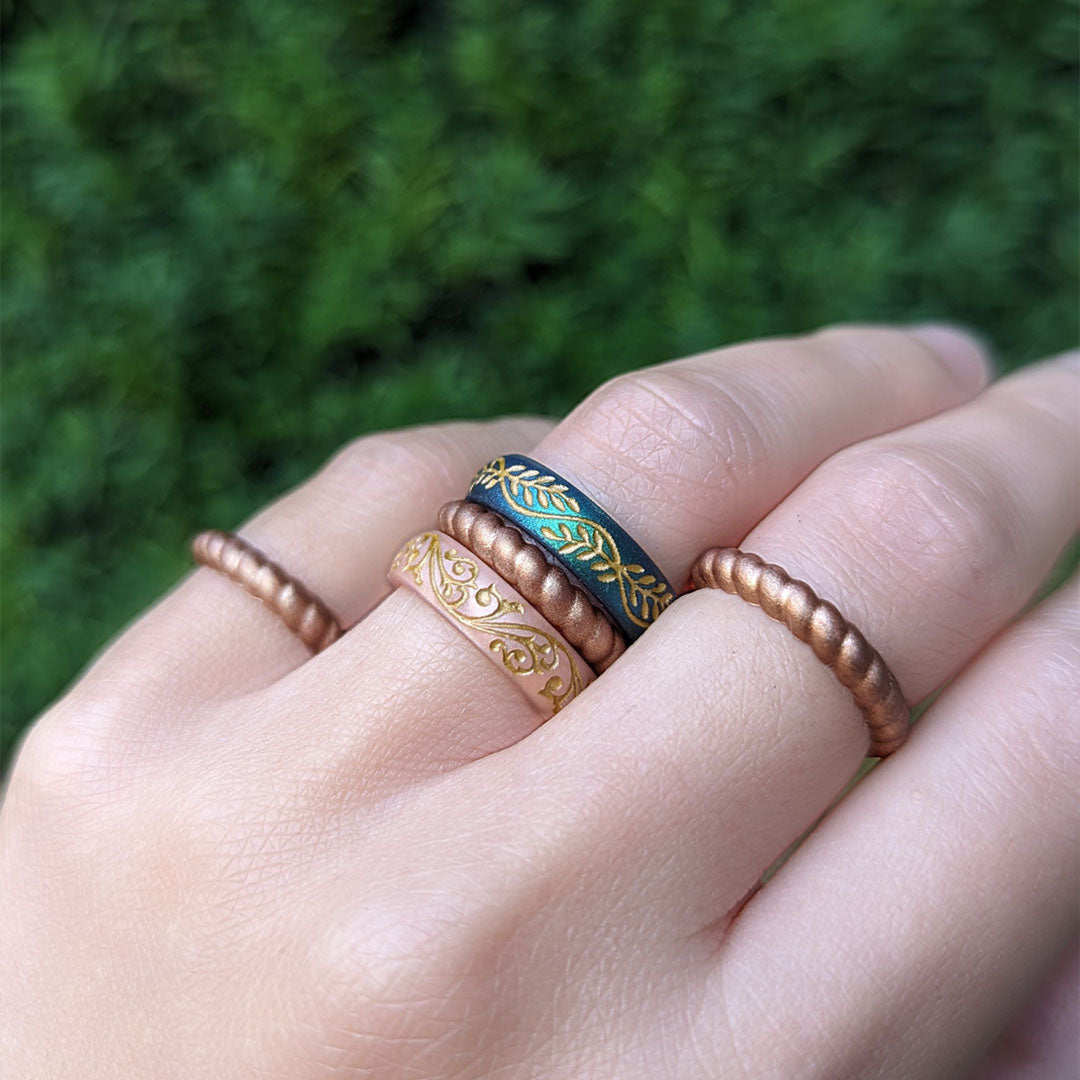 Gold Laurel Silicone Wedding Ring on Arc 4mm