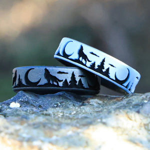 Wolf Moon Silicone Ring - Engraved Dual Layer