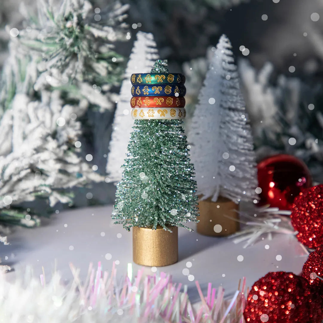 Gold Xmas Motifs Silicone Ring on Arc 4mm