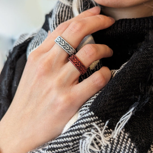 Hearts Silicone Wedding Ring - Chakra & Mehndi Henna Inspired - Engraved Dual Layer