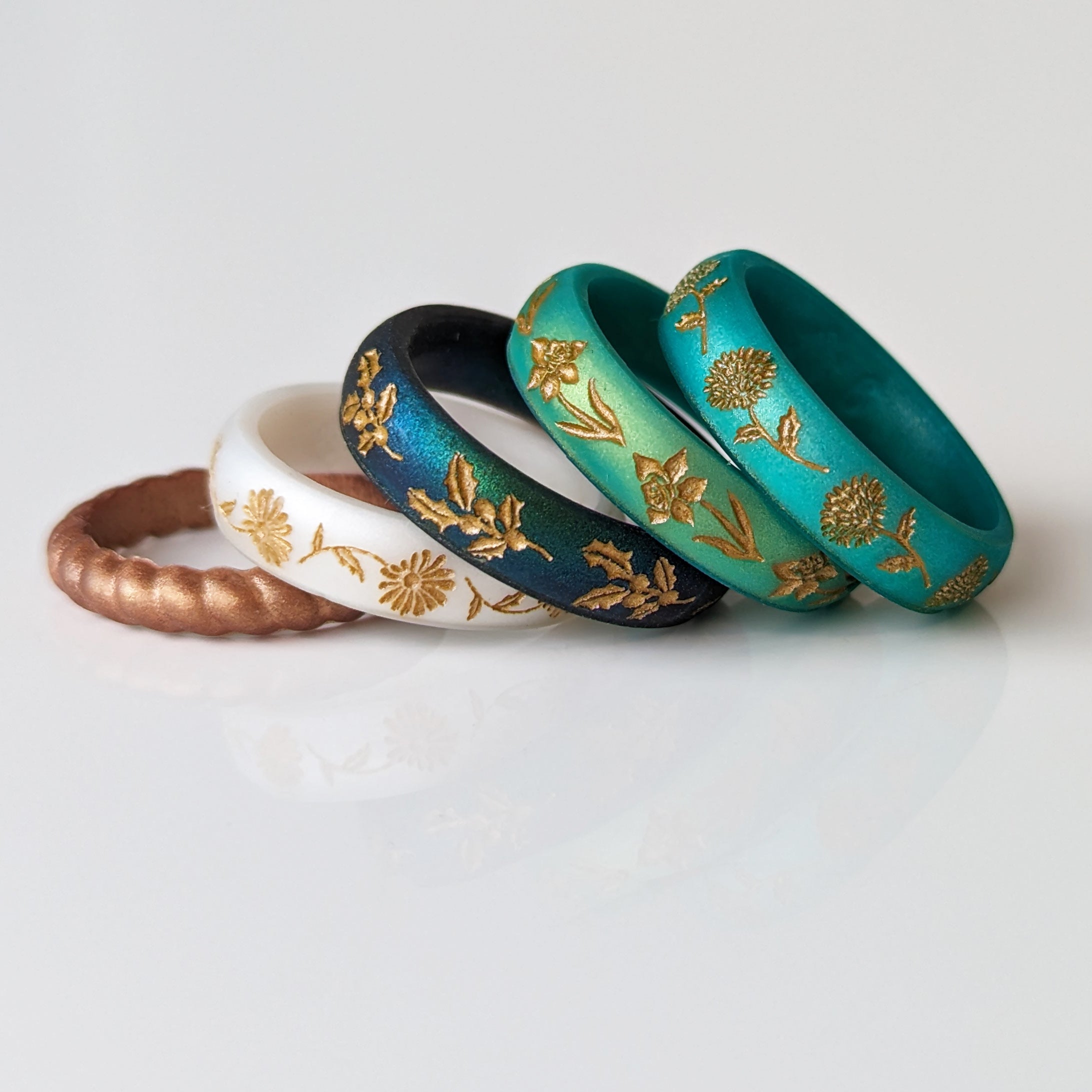 Gold Aster Silicone Ring, September Birth Flower on Arc 4mm