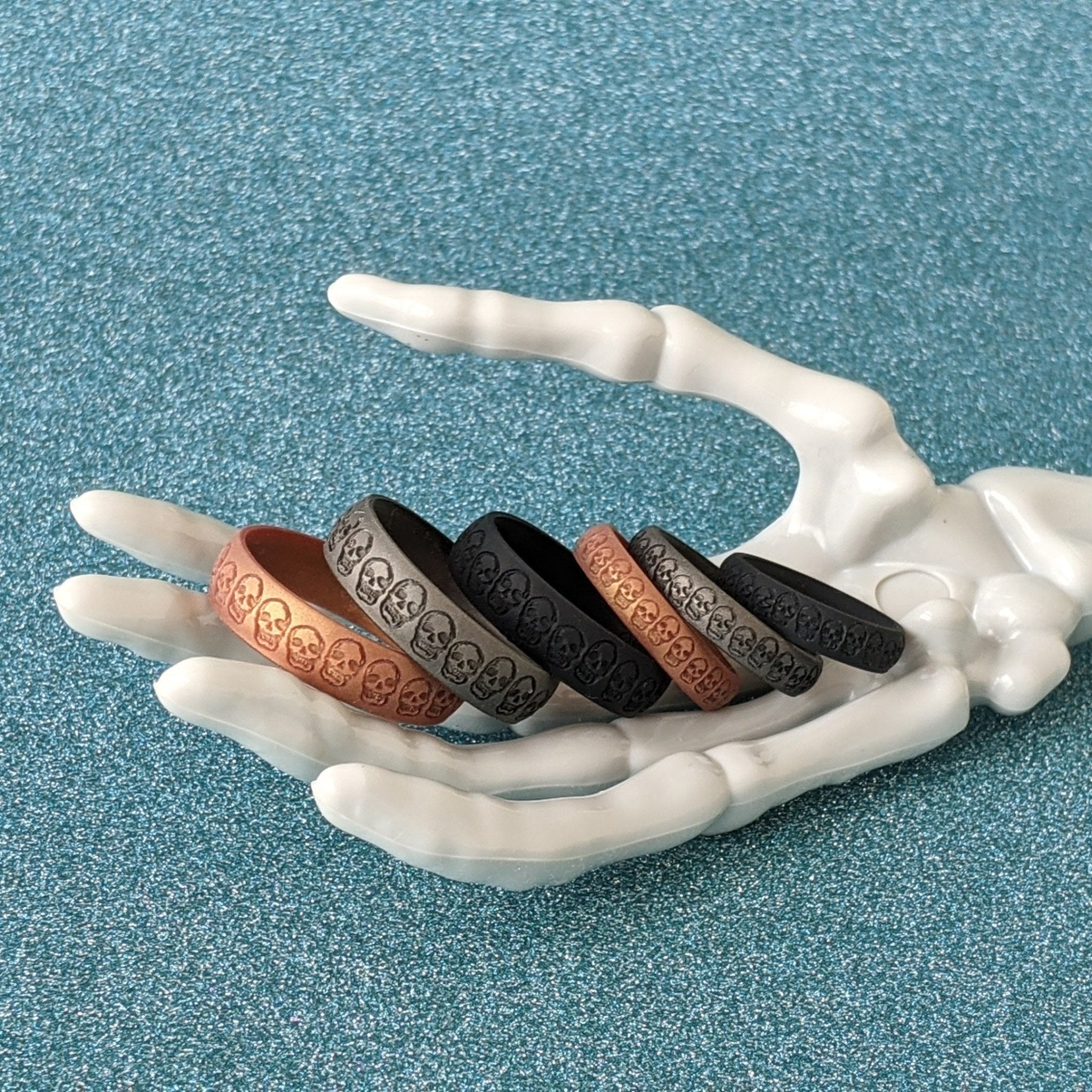 Skulls Silicone Ring - Custom Engraved Arc 4mm or 6mm Band