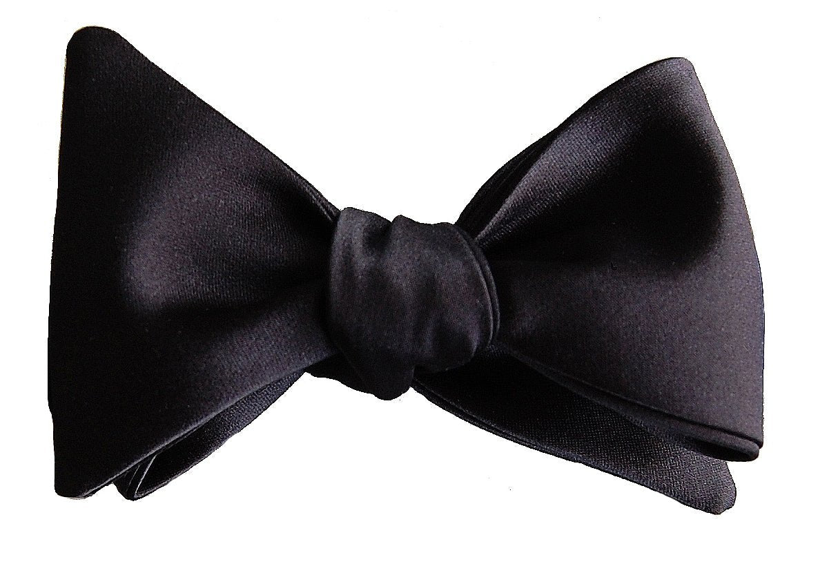 Black Butterfly James Bond Bow Tie: Quantum of Solace - Knot Theory