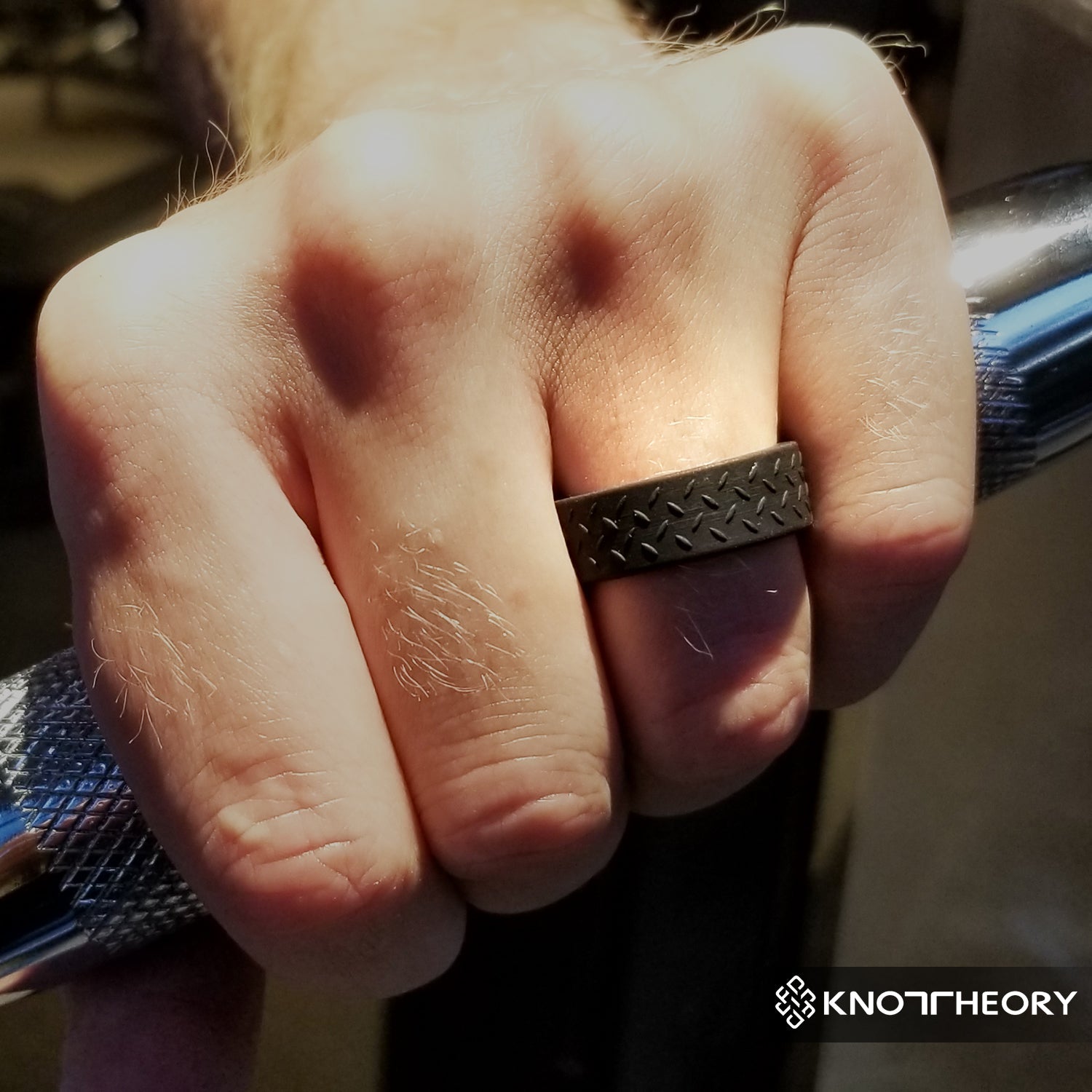 Checkerplate Black Silicone Ring For Men - Knot Theory
