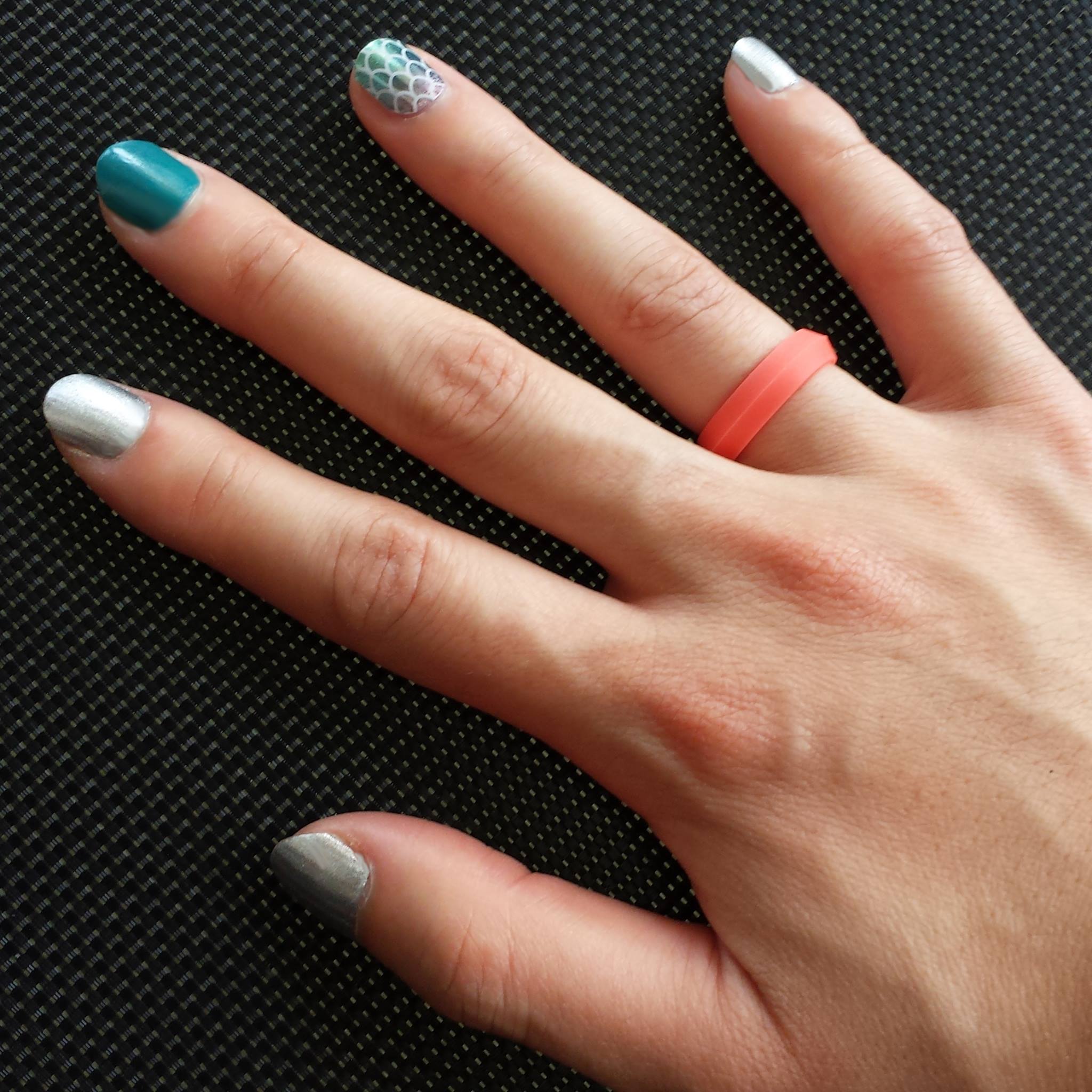 Coral Pink Orange K-Edge Silicone Ring For Women - Knot Theory