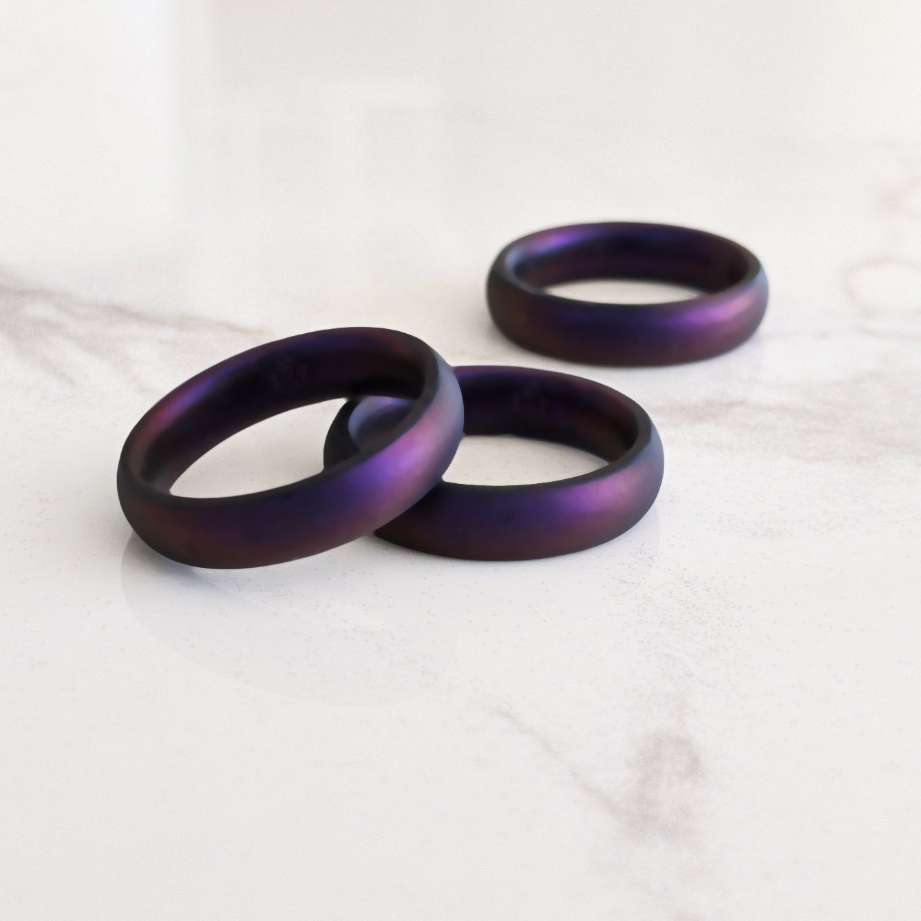 Cosmic Purple Breathable Silicone Ring for Women and Men - Knot Theory