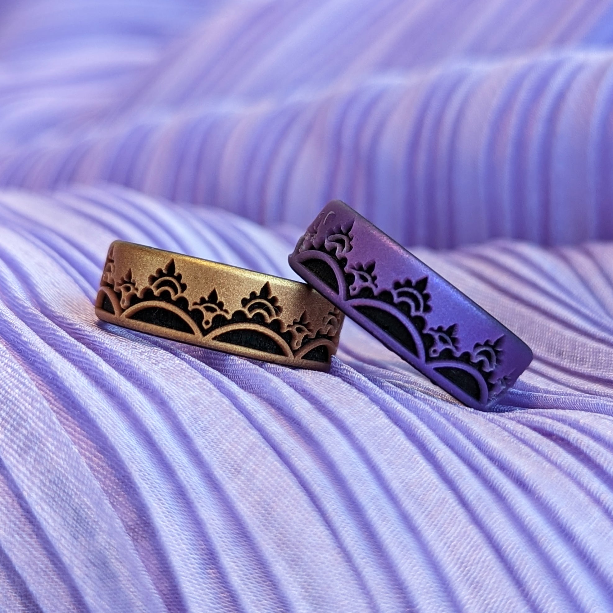 Crowns Silicone Wedding Ring - Chakra & Mehndi Henna Inspired - Engraved Dual Layer - Knot Theory