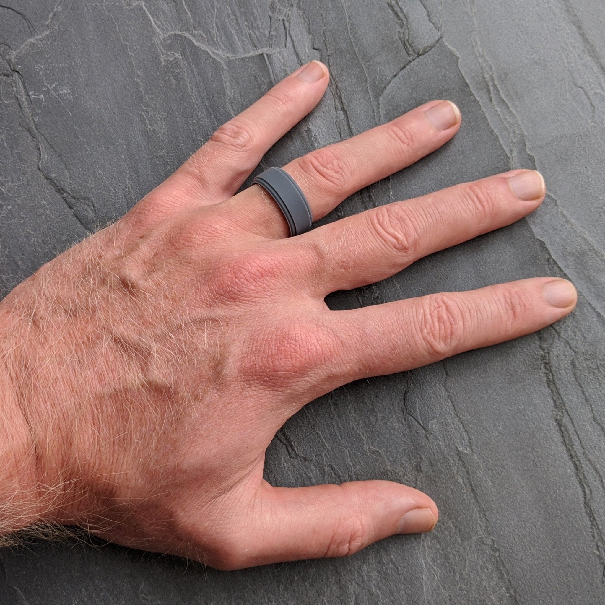 Oxford Grey Step Edge Breathable Silicone Ring for Men - Knot Theory