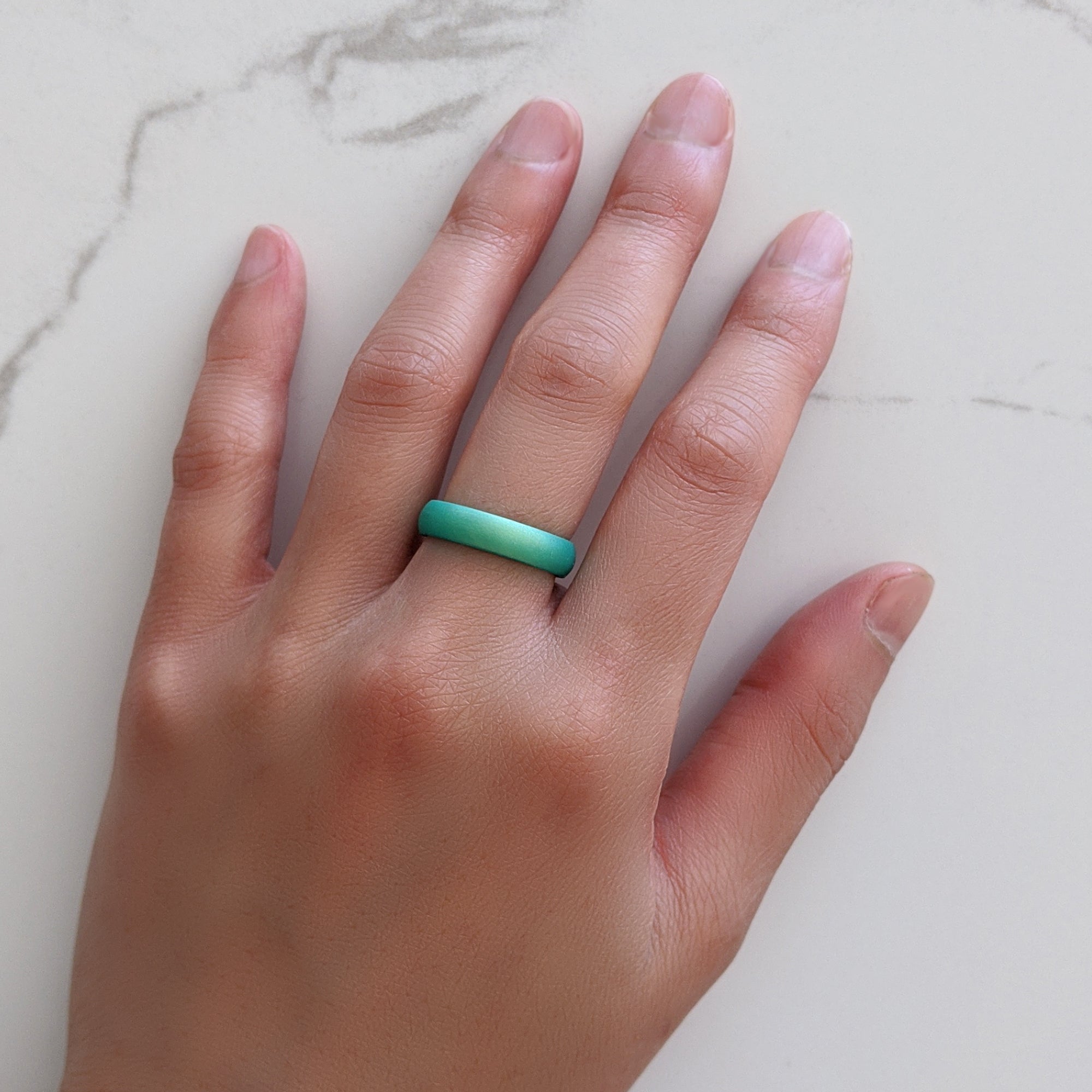 Pearl Green Breathable Silicone Ring for Women - Knot Theory