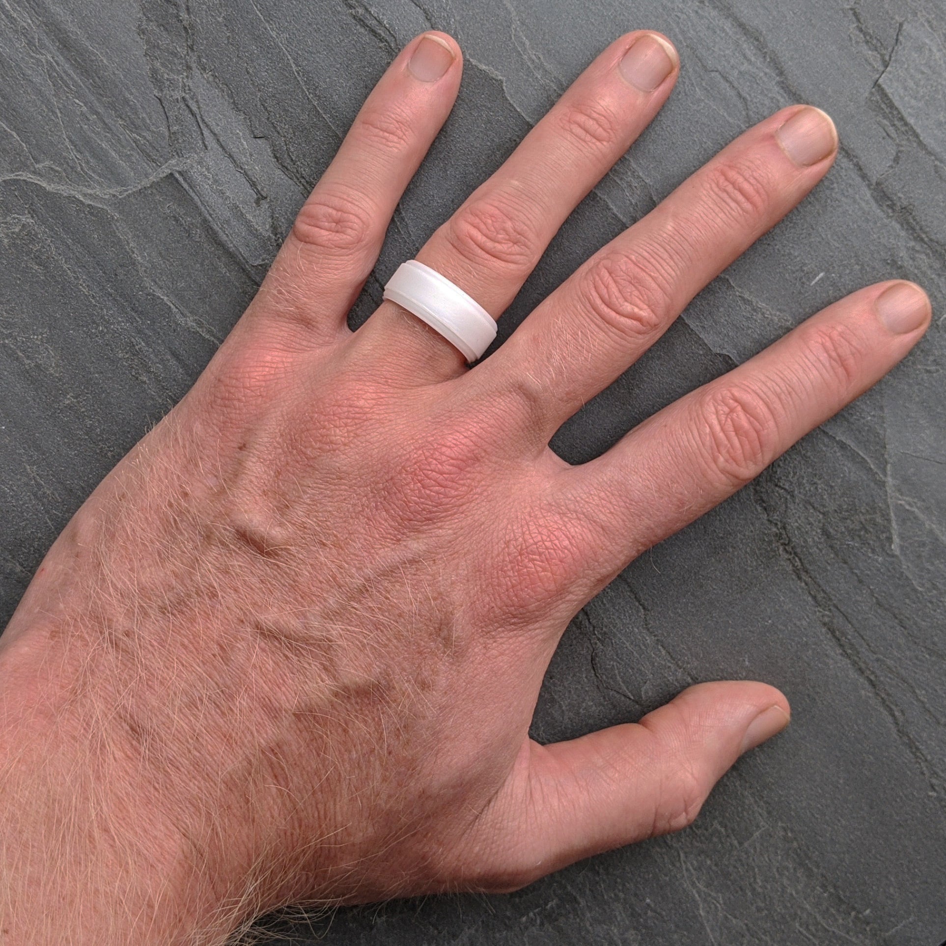 Pearl White Step Edge Breathable Silicone Ring for Men - Knot Theory