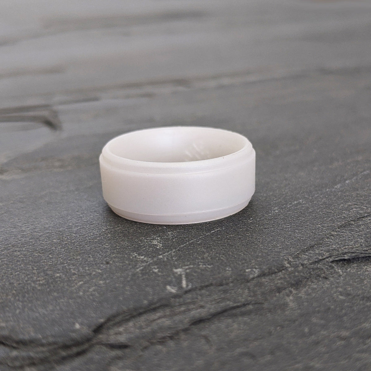 Pearl White Step Edge Silicone Wedding Ring for Husband
