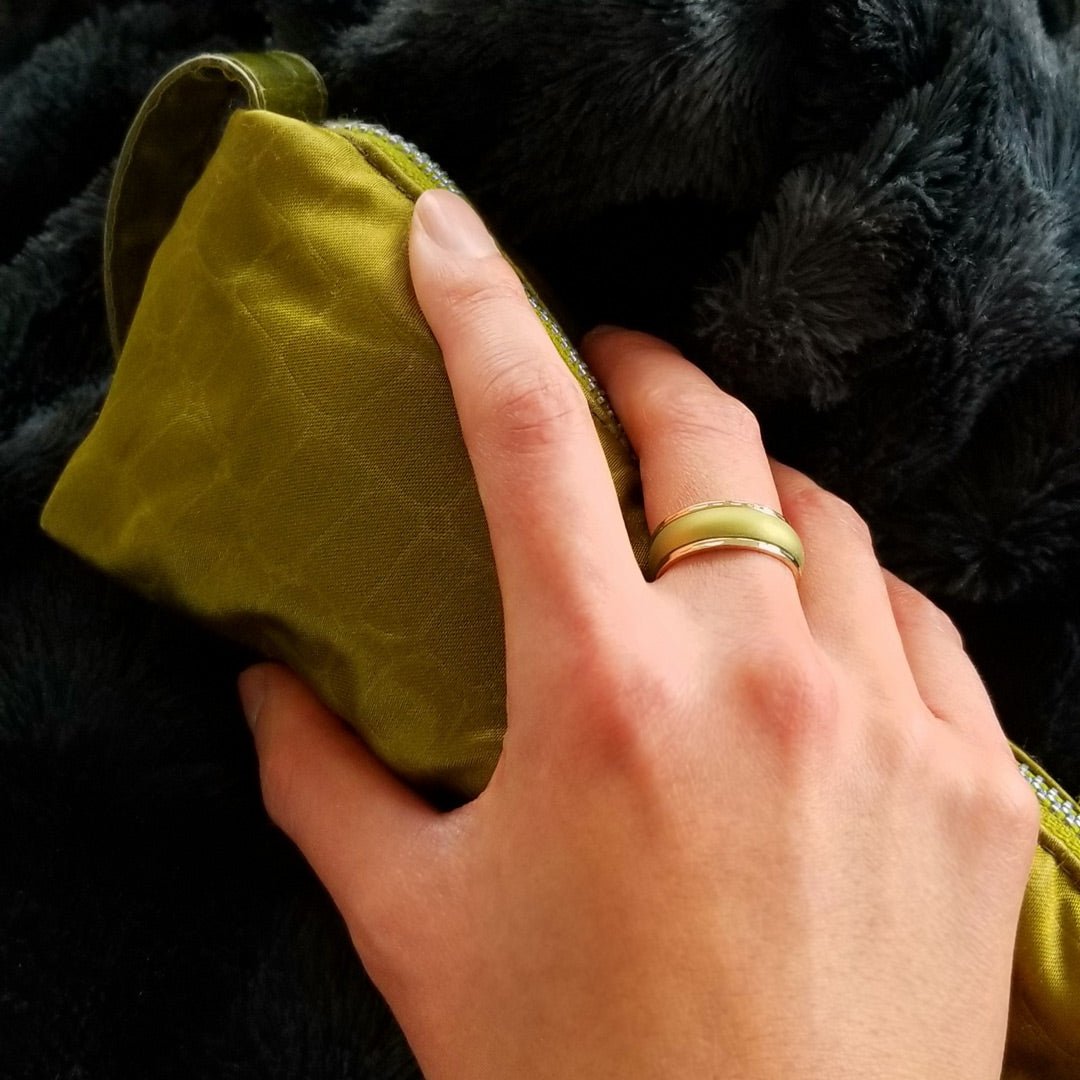 Peridot Green Breathable Silicone Ring For Women - Knot Theory
