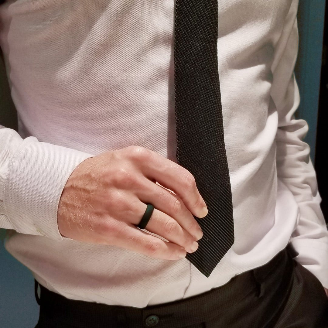 Smooth Black Breathable Silicone Ring Band for Men and Women - Knot Theory