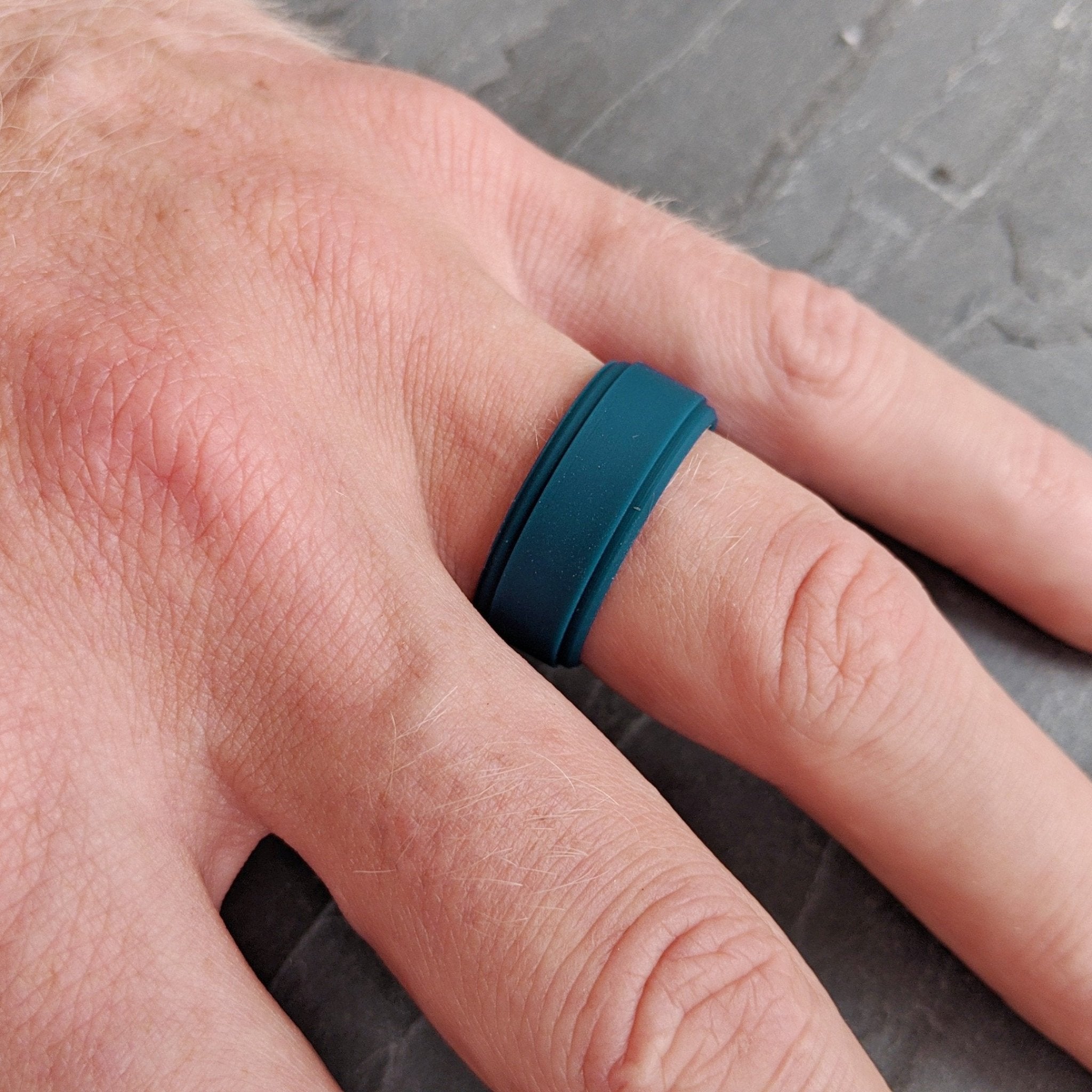 Teal Step Edge Breathable Silicone Ring for Men - Knot Theory