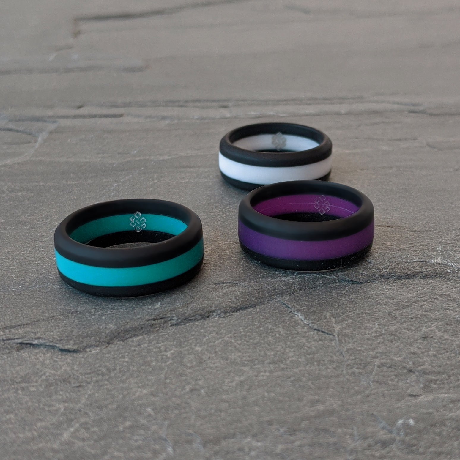 Teal Stripe Silicone Ring for Men and Women - Knot Theory