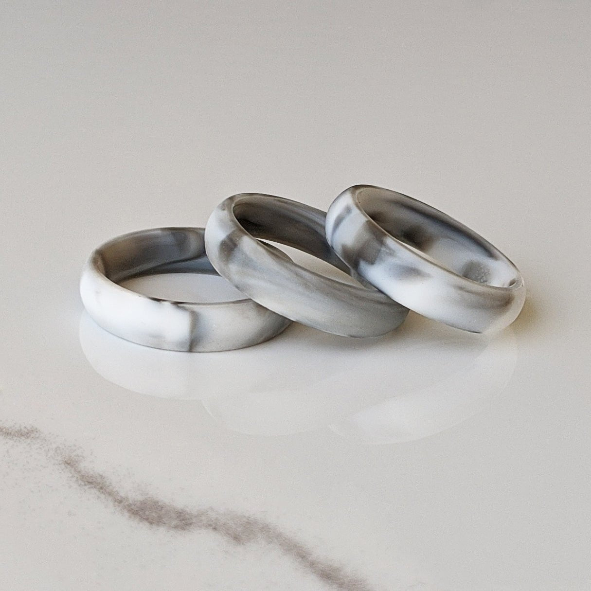 White Marble Breathable Silicone Ring for Men and Women - Knot Theory